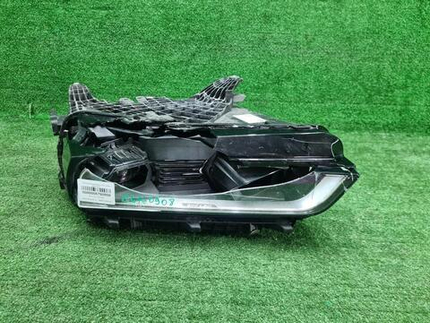 Фара правая BMW 7er G70 (2022-н.в.) LED