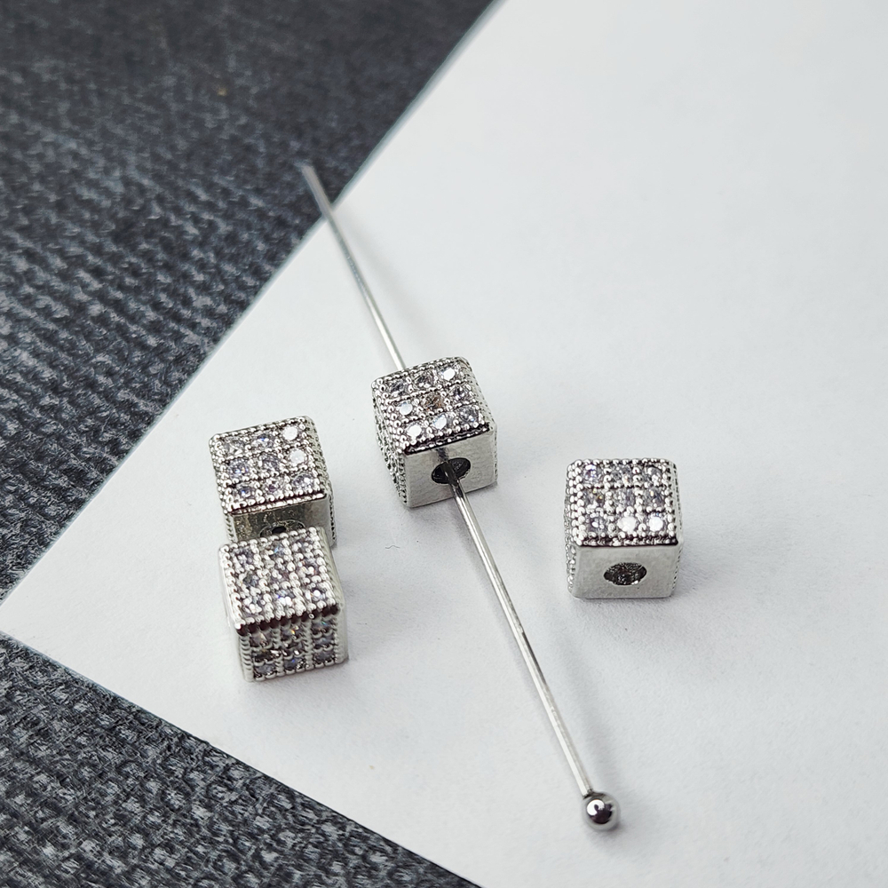 Кубик с фианитами, родий, р-р 6мм, люкс фурнитура, штучно