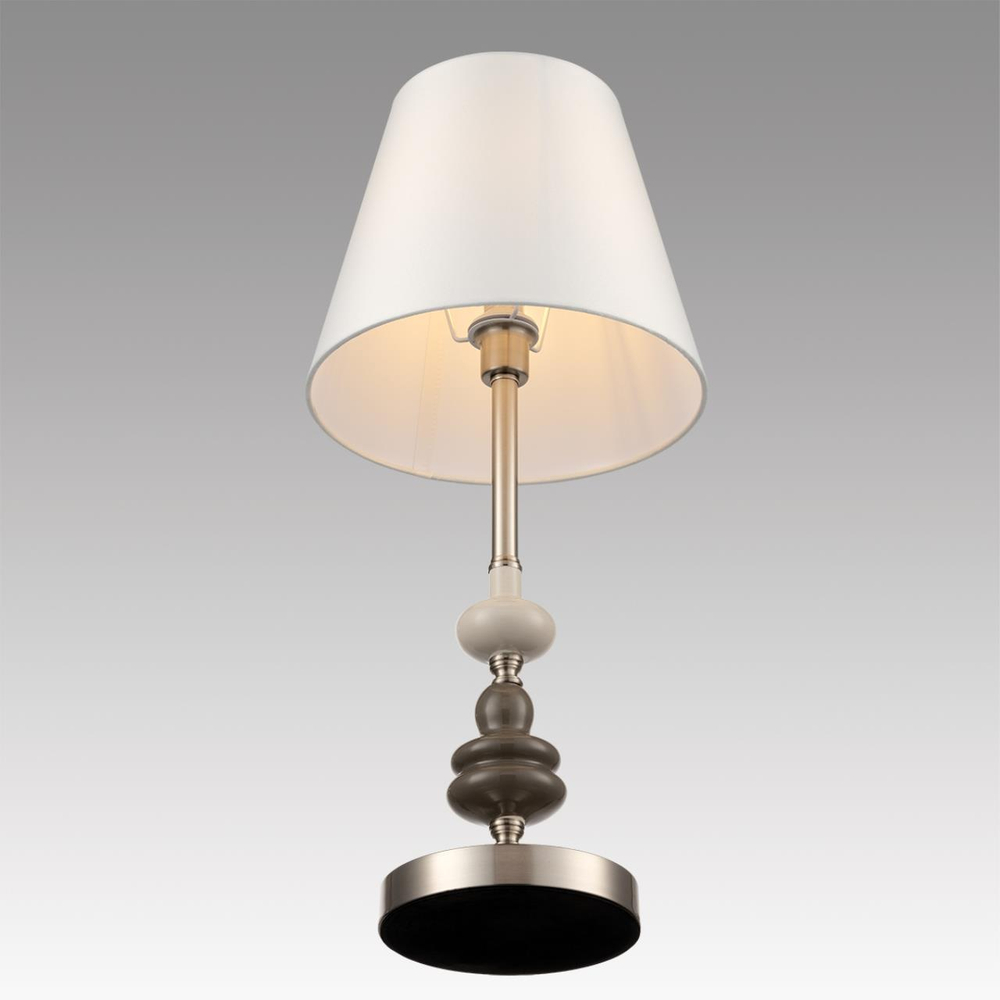 8283/1T CLASSI LN26 051 никель/белый, металл/керамика/текстиль Настольная лампа Е14 1*40W 220V KENTUKI