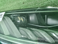 Битая Фара правая Audi Q8 (2018-2023) LED