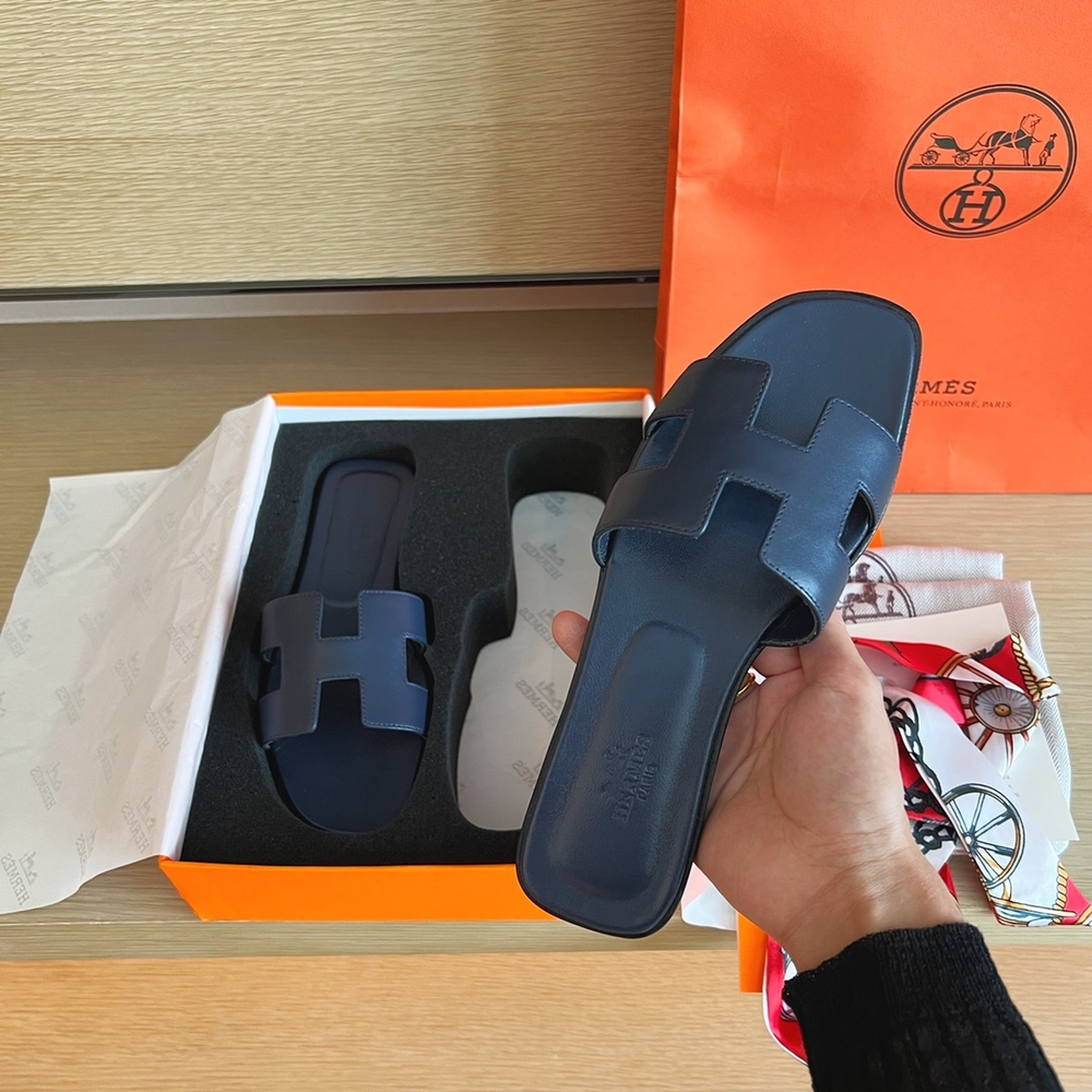 Hermes Oran Sandal