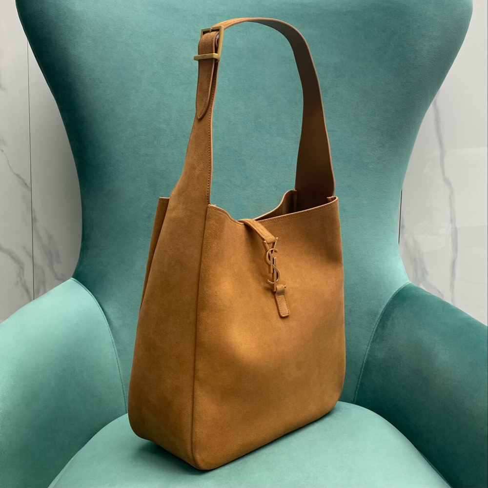 Saint Laurent Large Le 5 A 7 Supple 31 cm