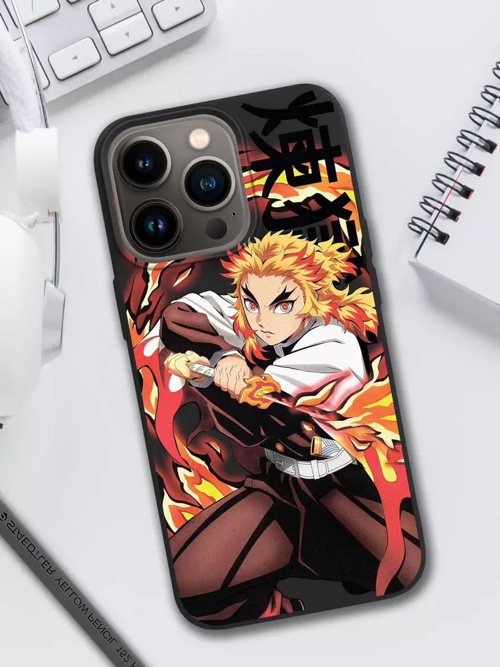 Чехол на iPhone 13 Pro с принтом