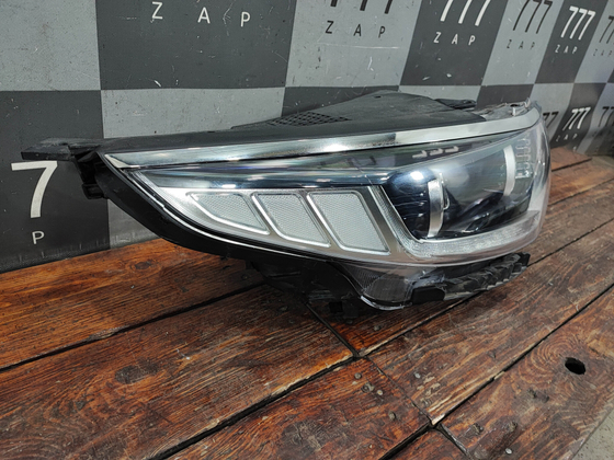 Фара правая галоген Kia Optima 4 (JF) 16-18 Б/У Оригинал 92102D4170