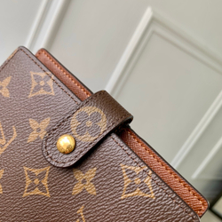 Louis Vuitton Small Ring Agenda