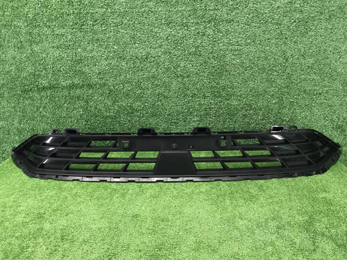 Решетка переднего бампера Geely Atlas 2 (23-нв)