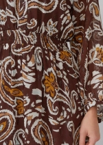 Шифоновое платье с эффектом пряжи