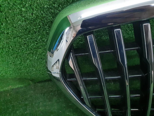 Решетка радиатора Mercedes S W223 (2020-н.в.) Maybach
