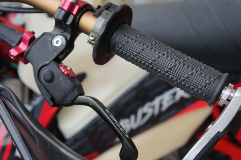 Мотоцикл кроссовый эндуро ZUUM Buster NC300