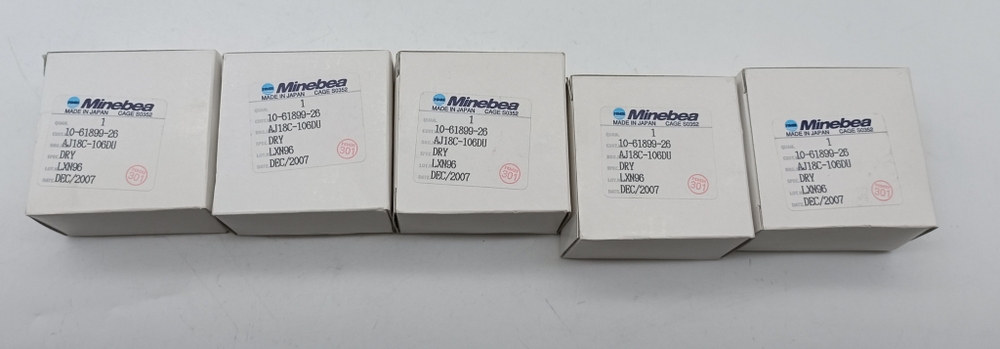 Втулка AJ18C106DU