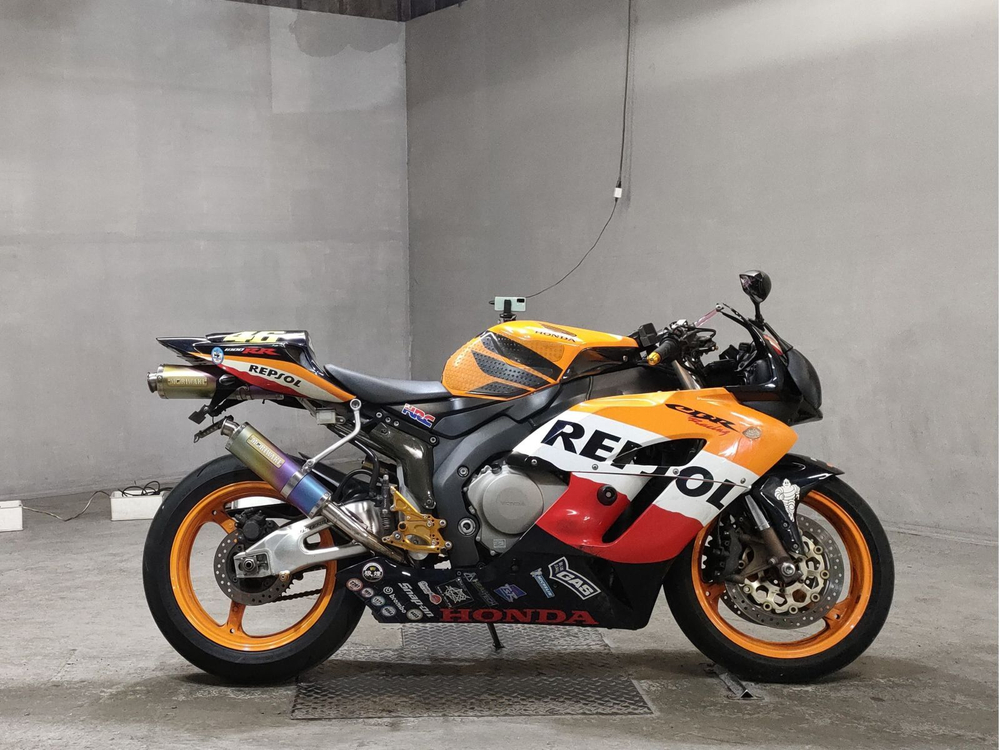 Honda CBR1000RR 040962