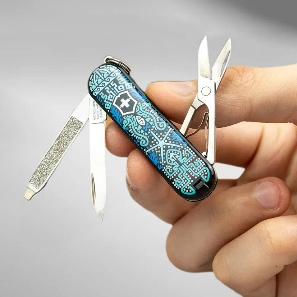 Нож перочинный Victorinox Ocean Life (0.6223.L2108) 58мм 7функций