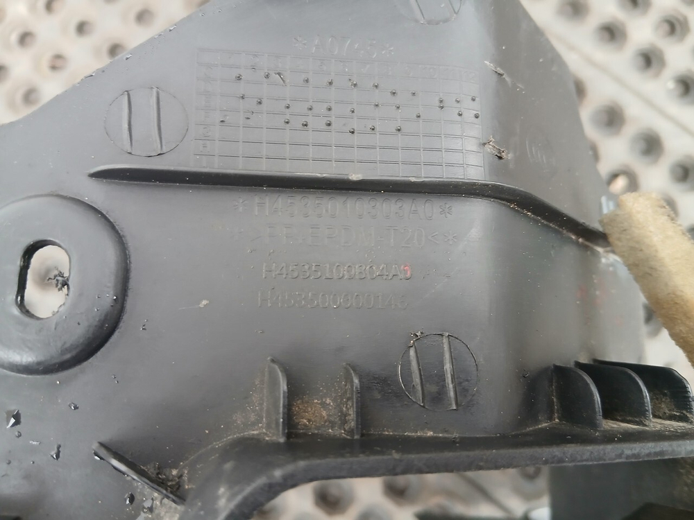 Накладка торпедо 2023г