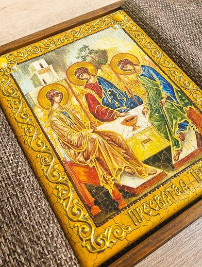 Икона Пресвятая Троица 16х20 см