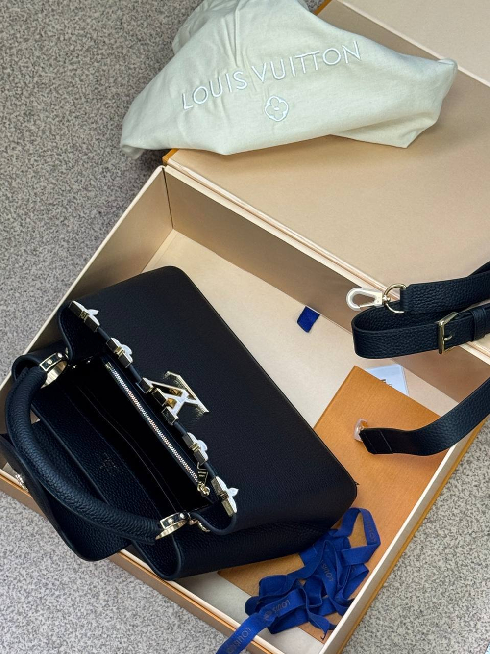 Сумка Louis Vuitton