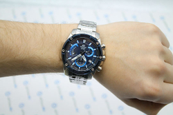 Часы Casio EFR-559DB-2A