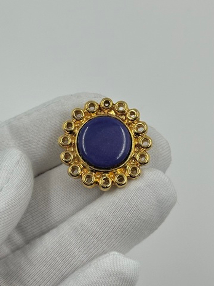 Накладка на пуговицу с фиолетовой вставкой