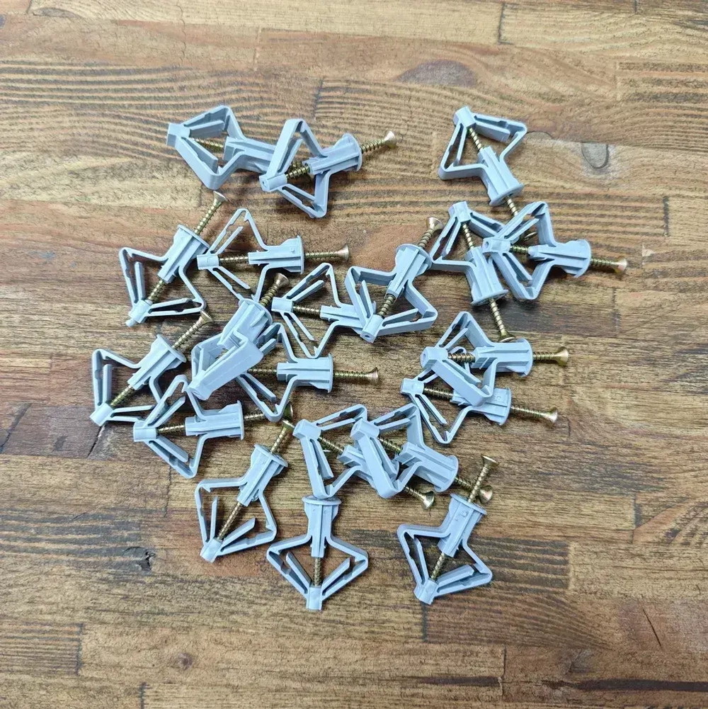 Набор ДЮБЕЛЬ+САМОРЕЗ (Дюбель-бабочка 10*50-20шт., Саморез универсальный 3,5*50-20шт.)