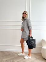 Костюм изо льна в полоску