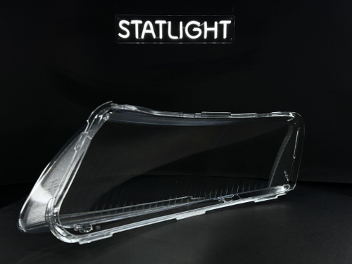 Правое стекло фары AUDI A6 С6 2004-2011