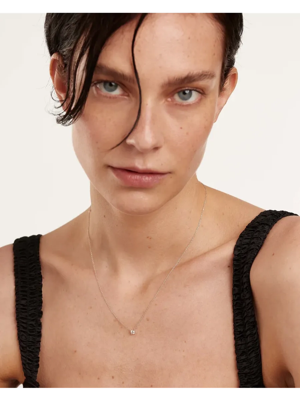 Колье Solitaire Medium