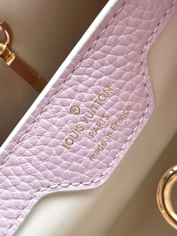Louis Vuitton Capucines BB
