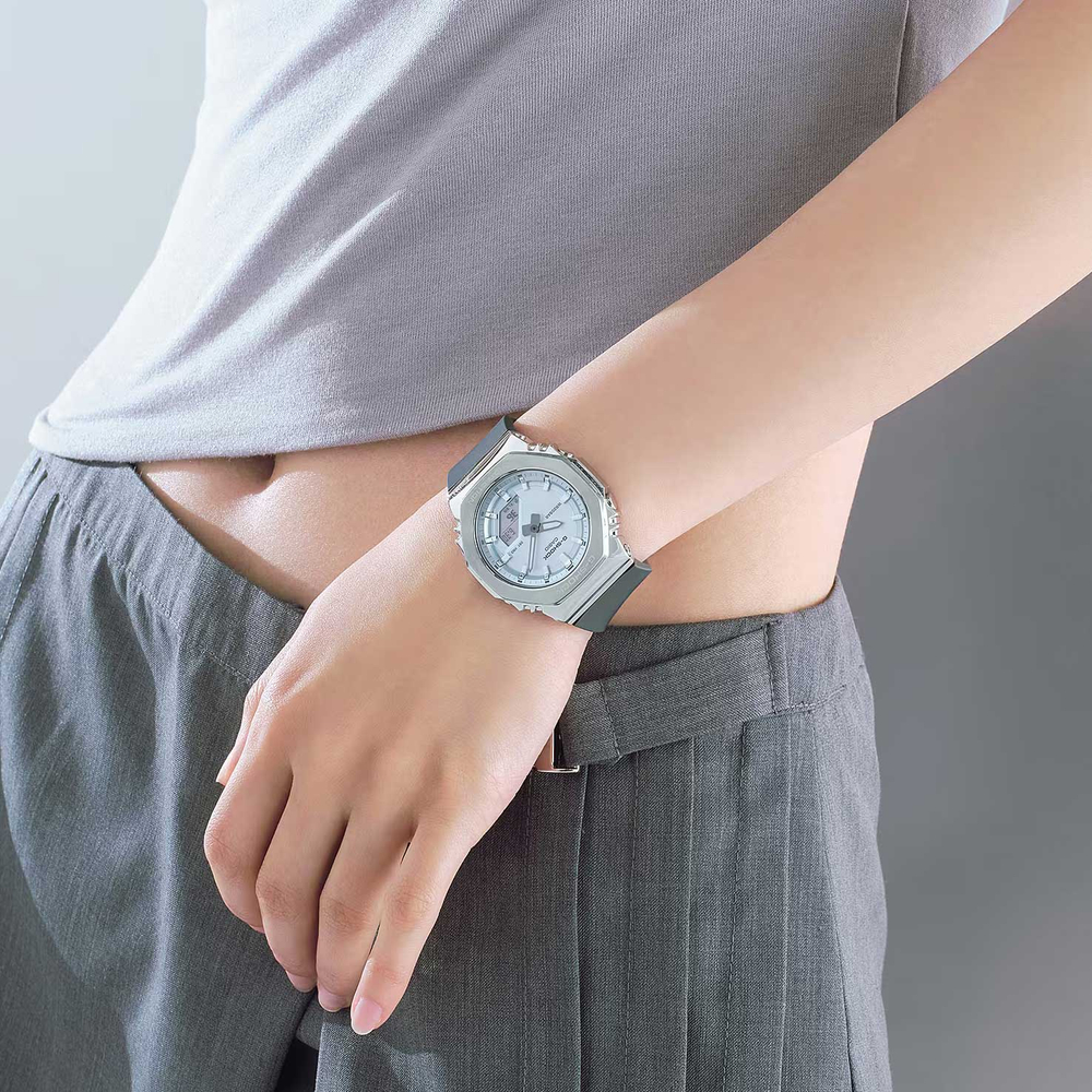Часы Casio GM-S2110-2A