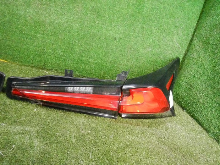 Фонарь Комплект фонарей Lexus NX 1 (2017-2021)