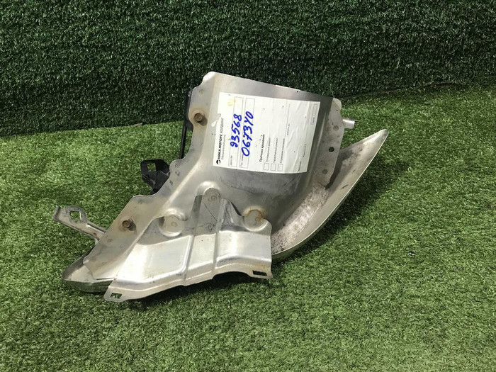 Насадка глушителя правая Lexus RX 4 (2015-2019)