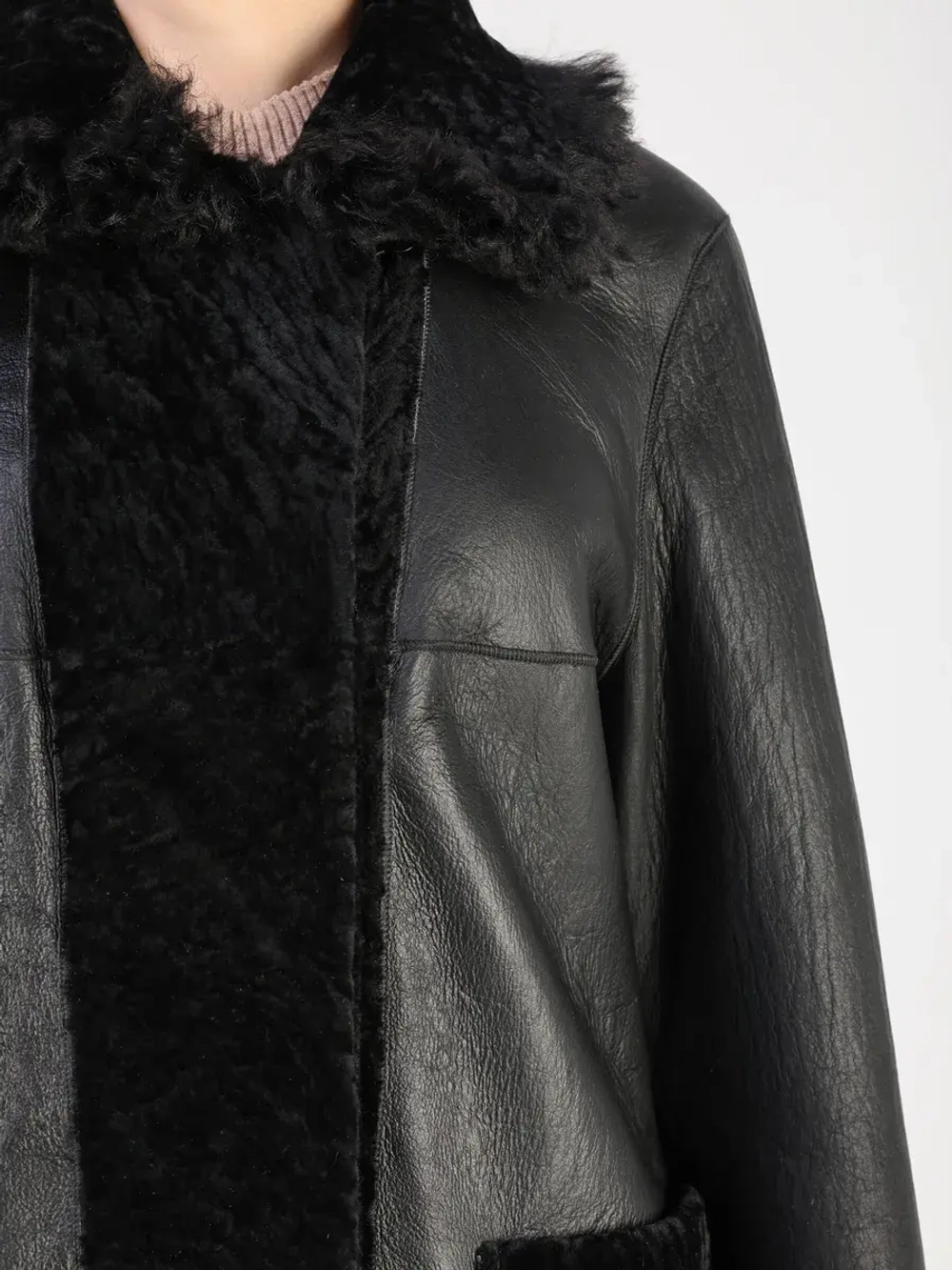 Дубленка зимняя шуба натуральная короткая двусторонняя