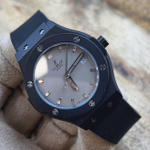 Часы Hublot
