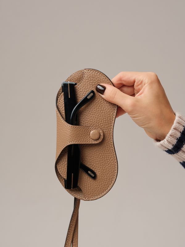 Футляр для очков / очечник DBR 15-82 капучино