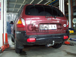 Фаркоп оцинкованный Galia H060A для Santa Fe 2001-2006, Santa Fe Classic 2007-2013(паспорт и сертификат в комплекте)(без электрики)
