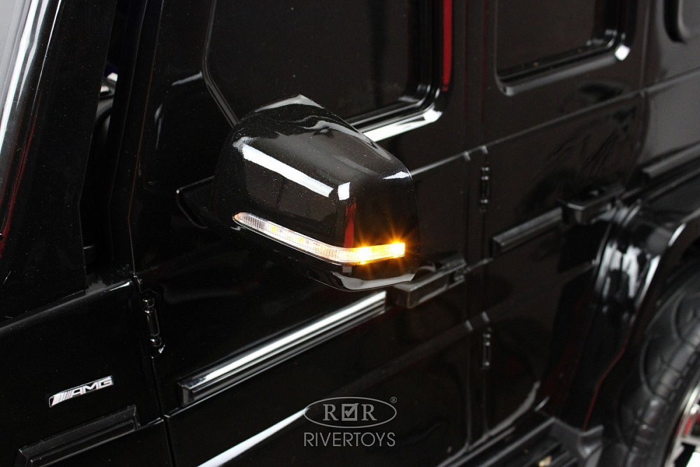 Детский электромобиль RiverToys Mercedes-AMG G63 G111GG, 24V черный