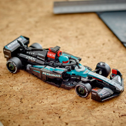 Конструктор LEGO Speed Champions 77244 Болид Ф1 Mercedes-AMG W15 — фото 14