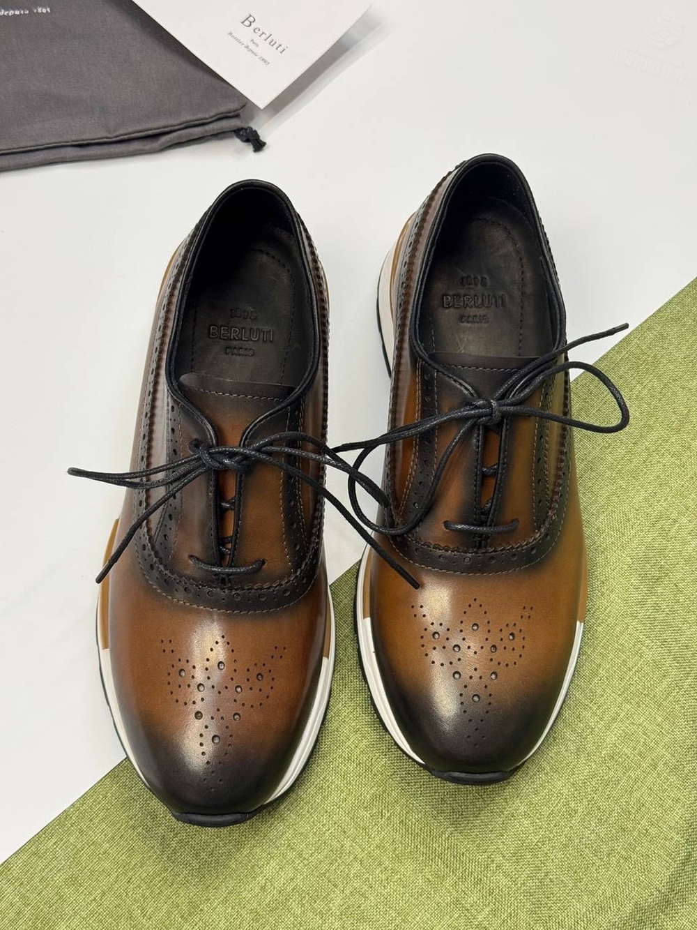 Кроссовки Berluti