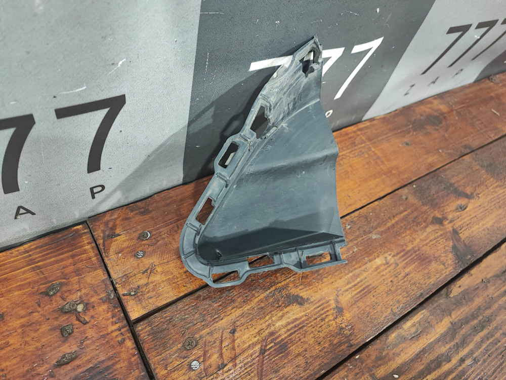 Накладка решетки бампера Mercedes GLS (X167) 19-нв Б/У Оригинал A1678853106