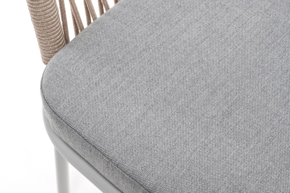 "Лион" стул плетеный из роупа, каркас из стали светло-серый (RAL7035) муар, роуп бежевый круглый, ткань светло-серая