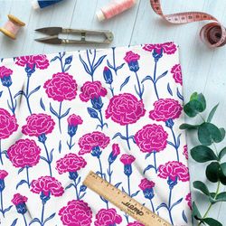 Ткань ниагара мелкие розовые гвоздики на белом фоне