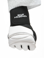 Перчатки для тхэквондо Tomorrow Star Vortex черно-белые