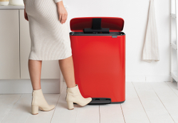 Мусорный бак Bo Pedal Bin 2x30л Brabantia Пламенно-красный