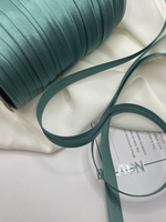 Косая бейка "Gamma" GK-12P 11 - 12 мм №139 салатовый