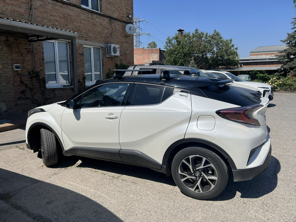 Багажник на крышу (адаптер) Toyota C-HR I (2016-2023) за дверной проем ED10-089