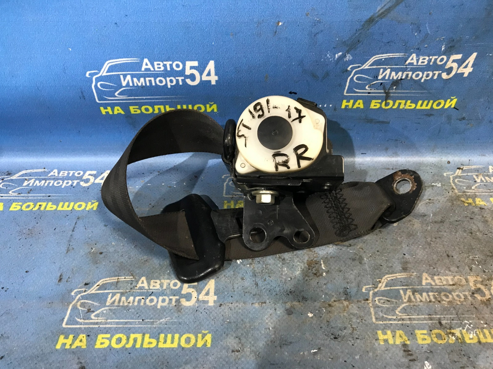 Ремни безопасности задние TOYOTA CORONA 1994