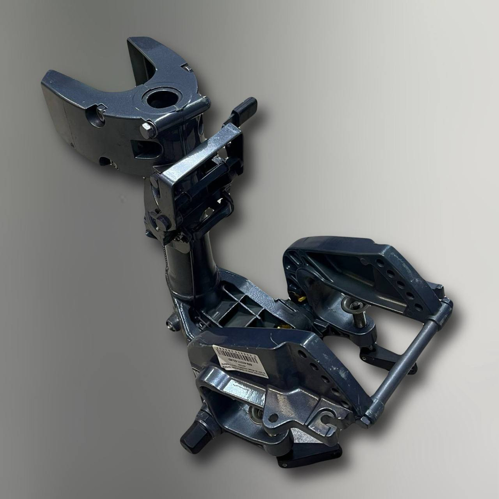 Поворотная рама со струбцинами Yamaha 25-30H (В сборе) (HINGAN) снято с нового мотора