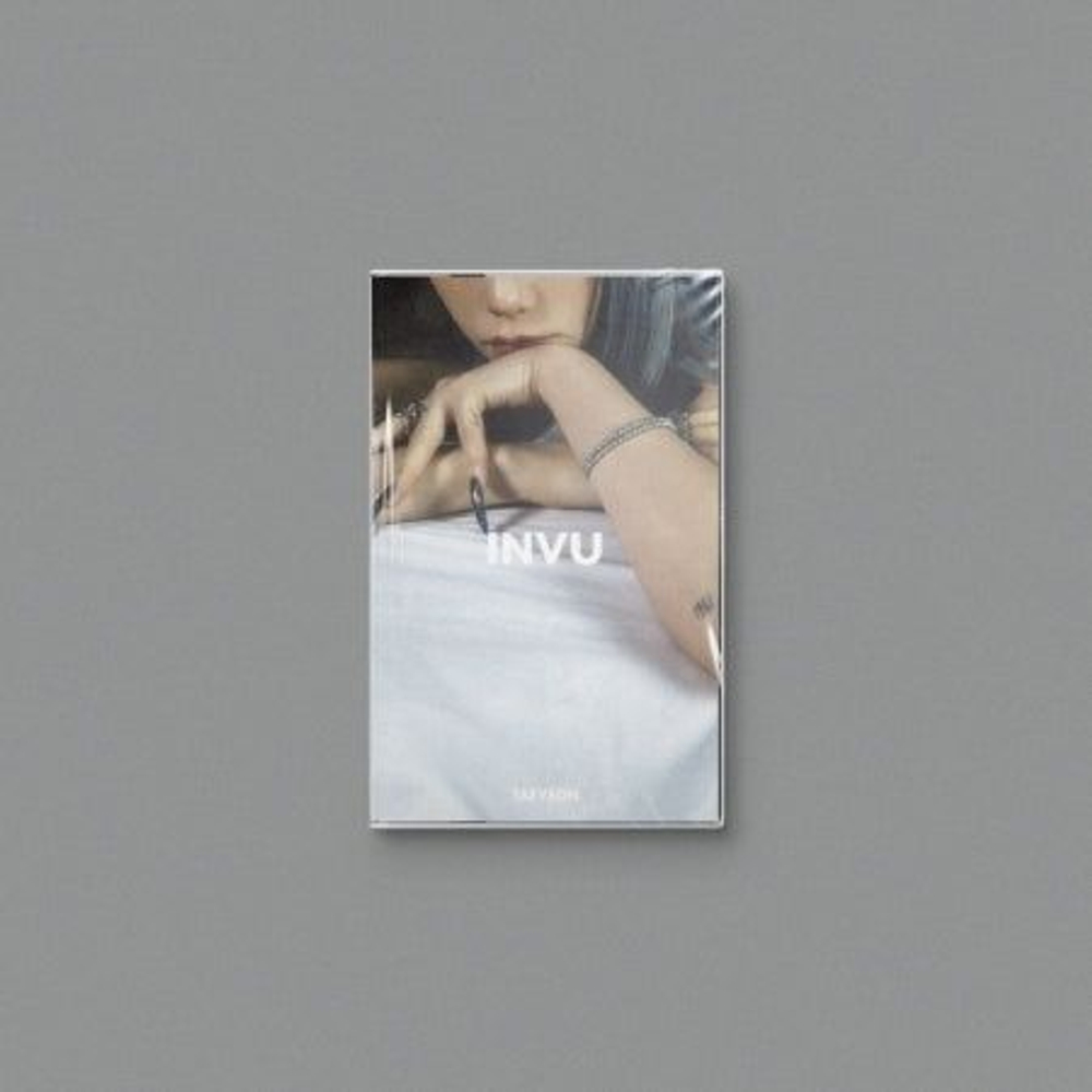 Альбом TAEYEON - INVU 3rd Album TAPE Version