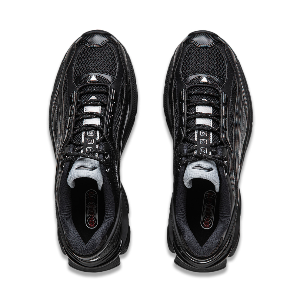 Li-Ning Aurora Renew