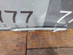 Молдинг переднего бампера правый LADA Vesta 22-нв Б/У Оригинал 8450040050