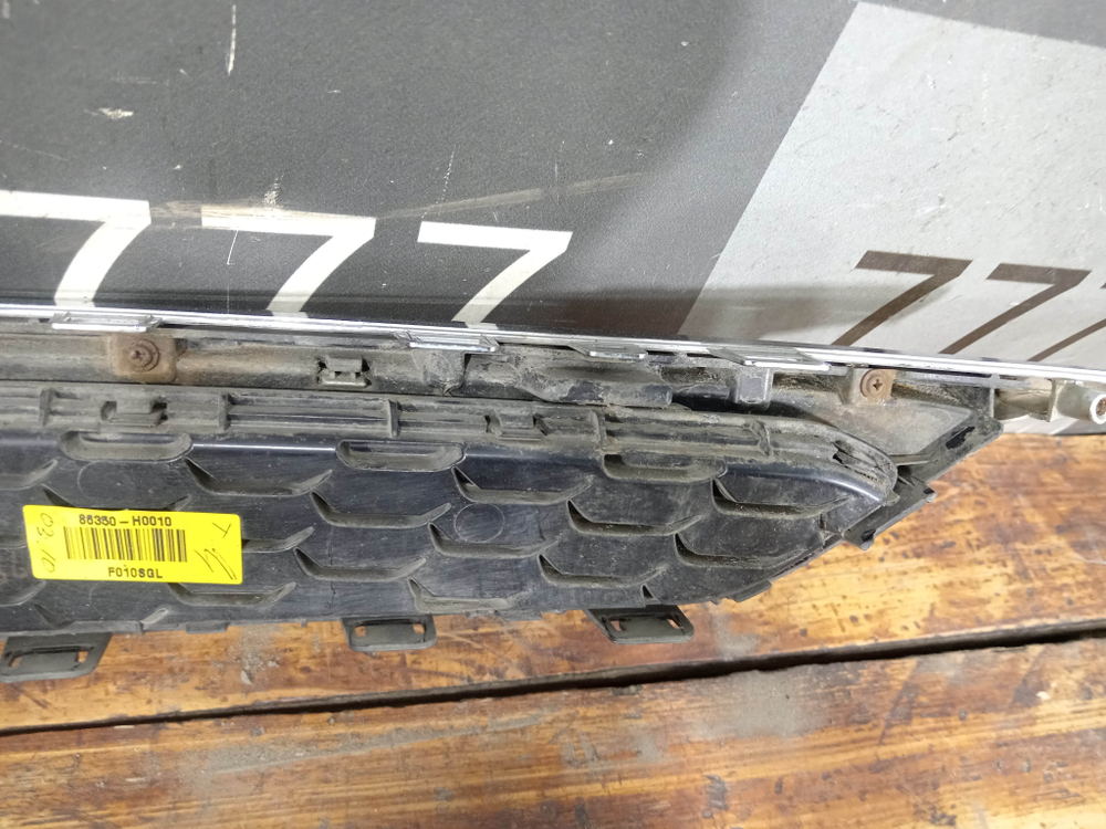 Решетка радиатора Kia Rio 4 (FB) 17-20 Б/У Оригинал 86350H0010