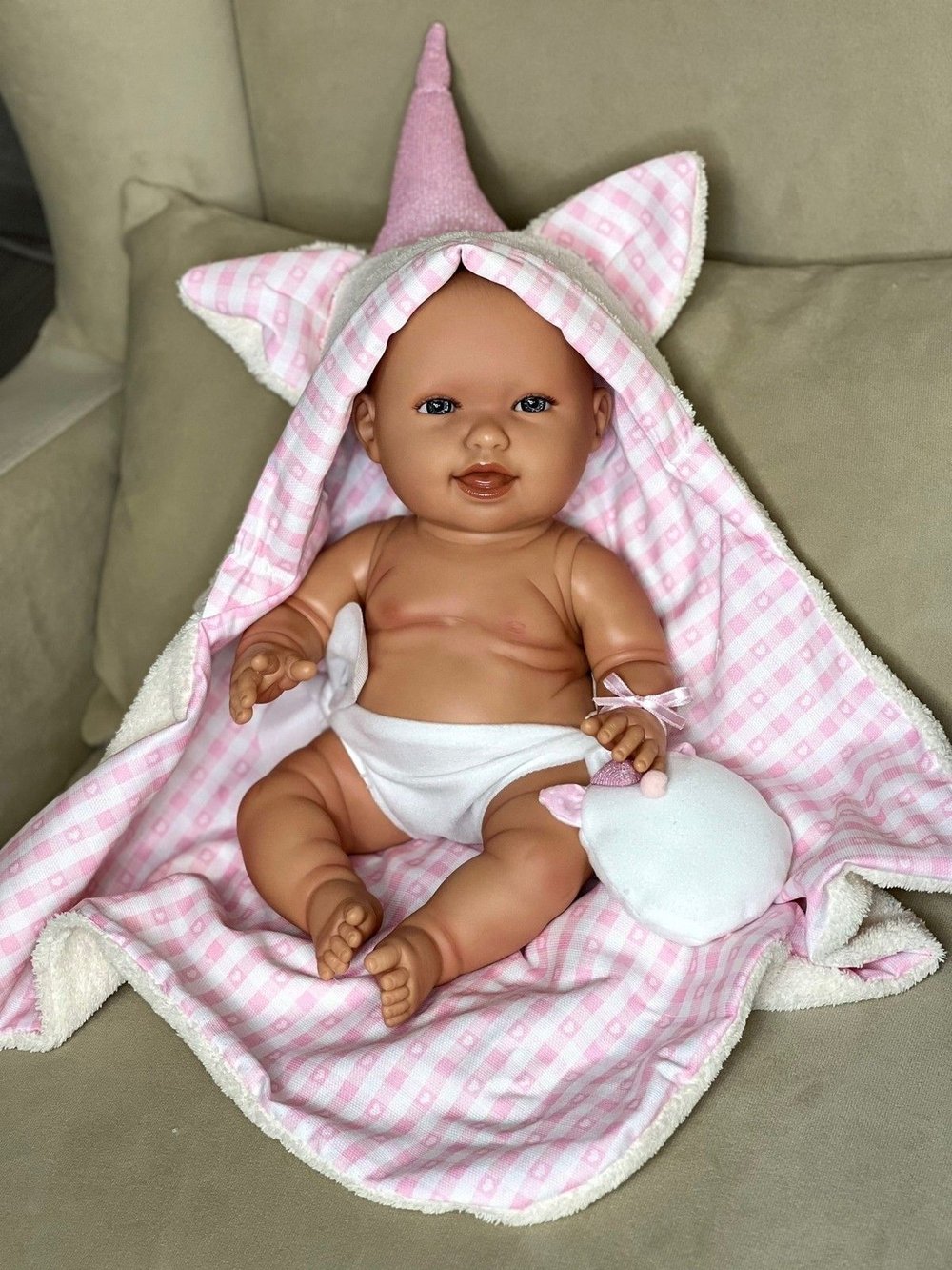 Кукла Berjuan виниловая 38см Andrea (3133)